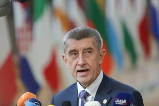 „Netušili jsme, že tam bude chybět 95 miliard,“ přiznává Babiš. Vláda teď řeší, kde vezme peníze